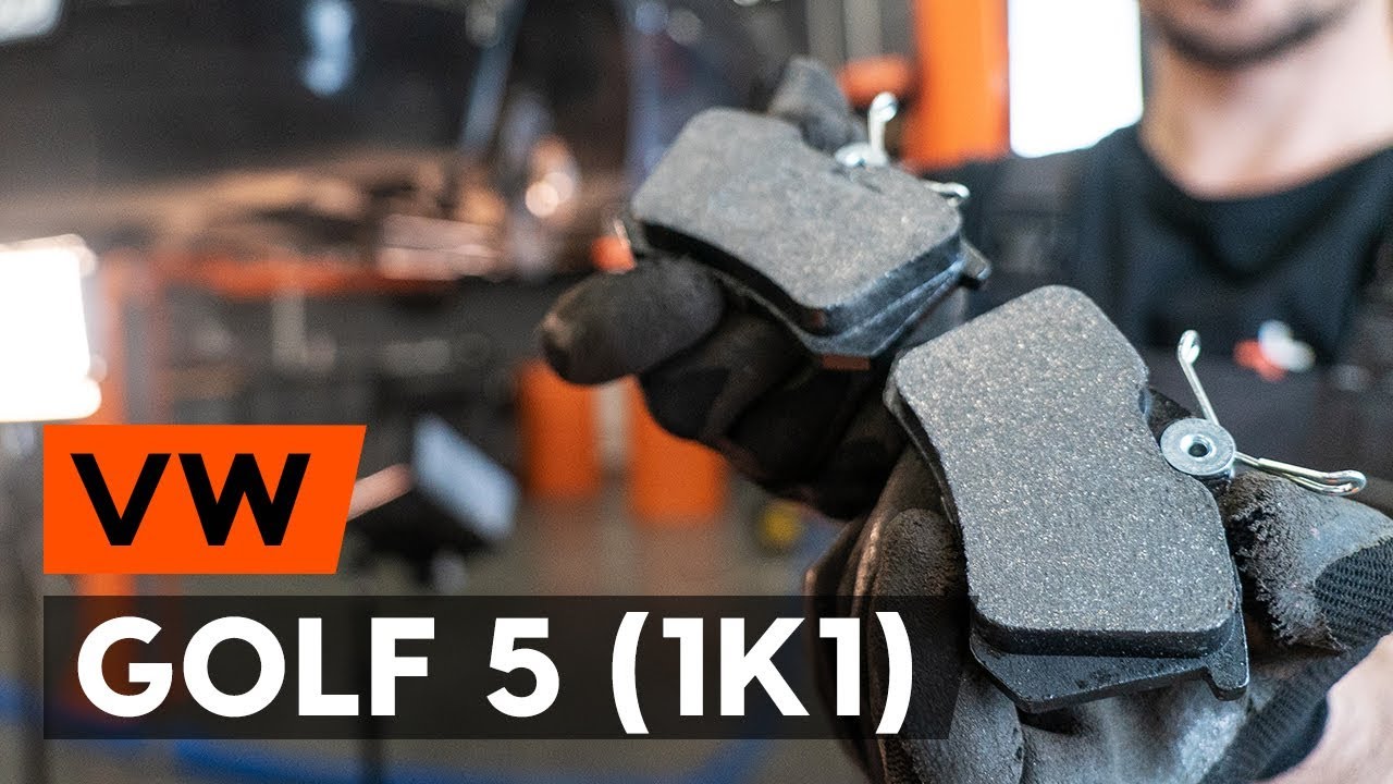 Hvordan bytte bak bremseklosser der på VW GOLF 5 (1K1) [AUTODOC-VIDEOLEKSJONER]
