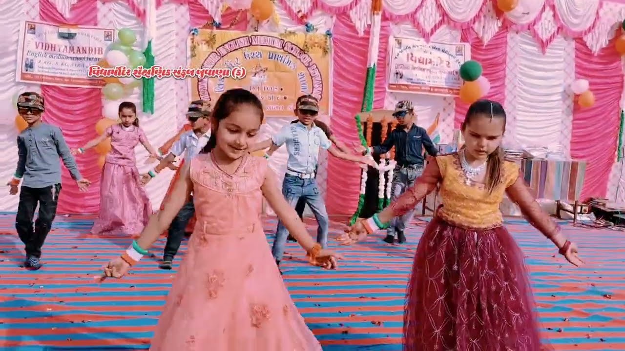 Gujarat No Craze || ગુજરાતી નો જબરો ચાલે ક્રેઝ || School Dance Video 
