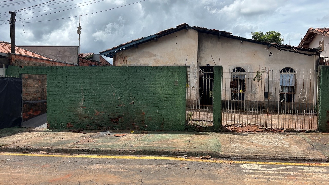 Após limpeza da casa, acumulador aceita participar do Frente de Trabalho da Prefeitura de Limeira
