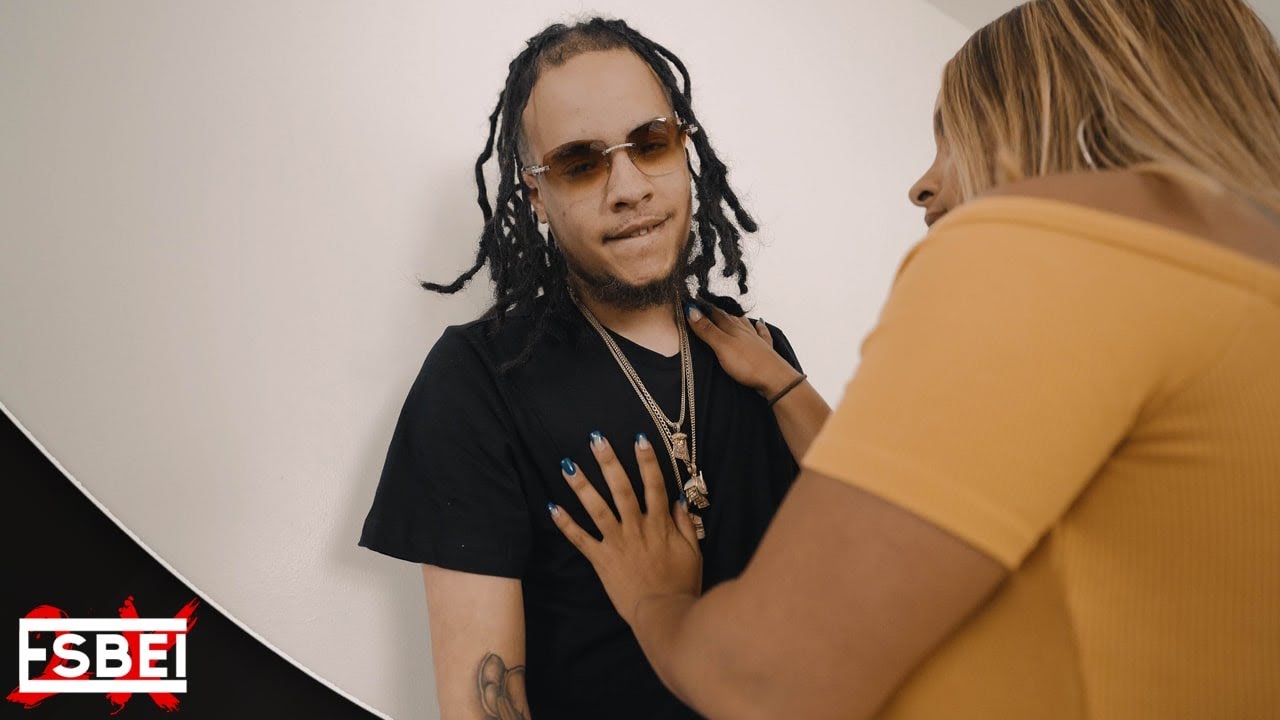 SouthEndSantoro feat. Ian Matthews - I Might (Official Video) Shot by @Esbei2x