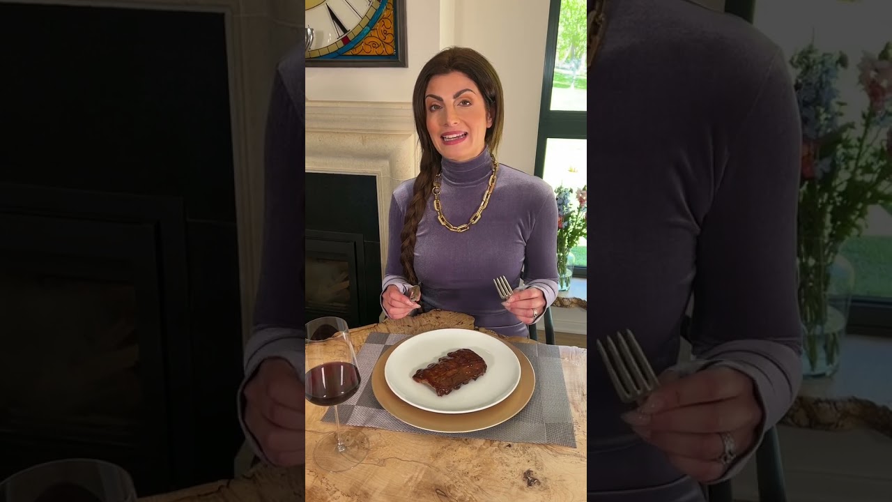 How to eat Ribs with Formal British Dining Etiquette
