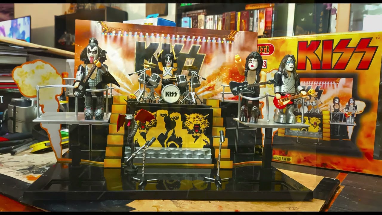You Wanted the Best You've got the best - KISS Minifigs - ALIVE II as you've never seen it
