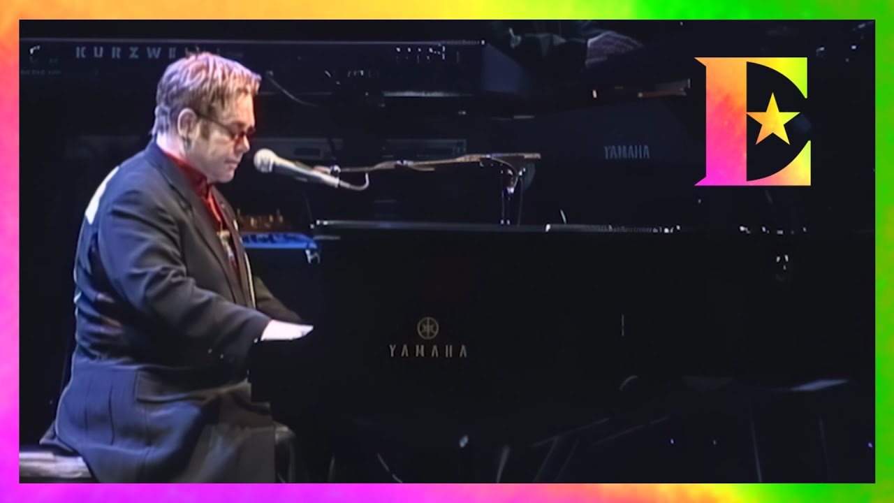 Elton John - We All Fall In Love Sometimes / Curtains (Captain Fantastic Live / 2005)