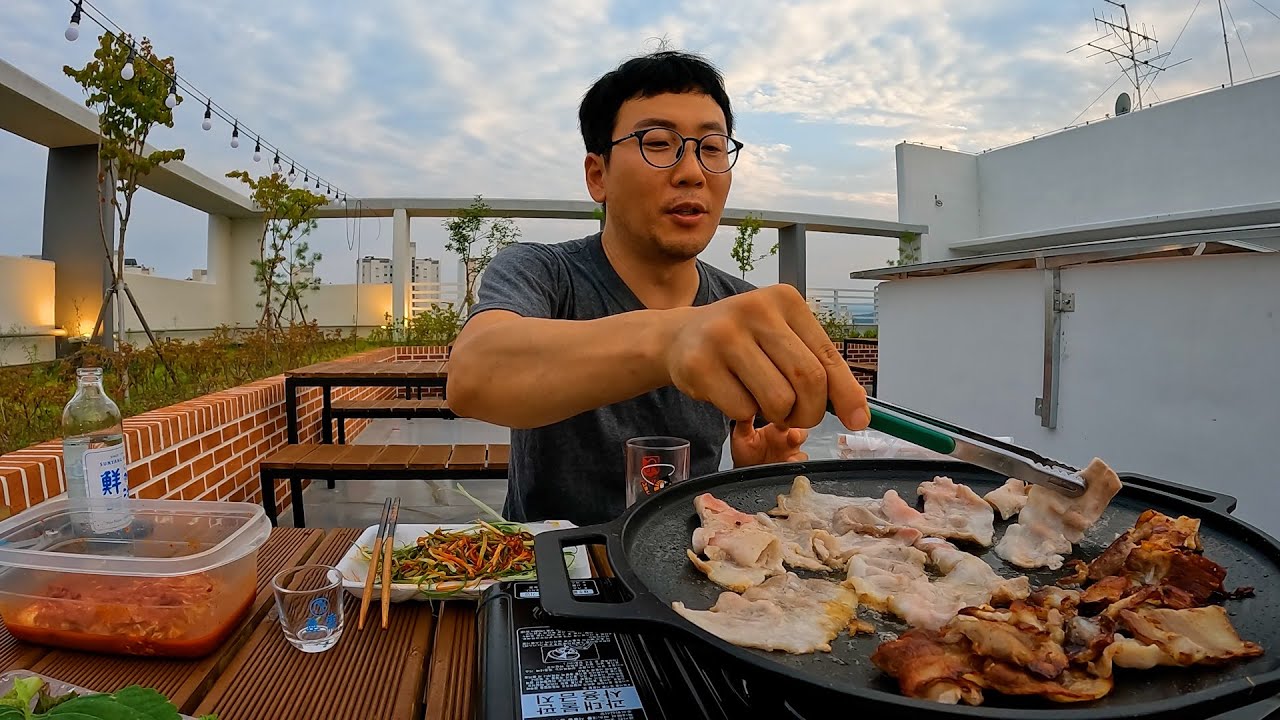 퇴사 후 정신 못 차린 만 44세 중년의 옥상에서의 행복한 삶