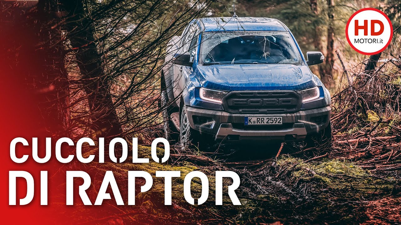 Ford Ranger RAPTOR affronta fango e bosco in FUORISTRADA