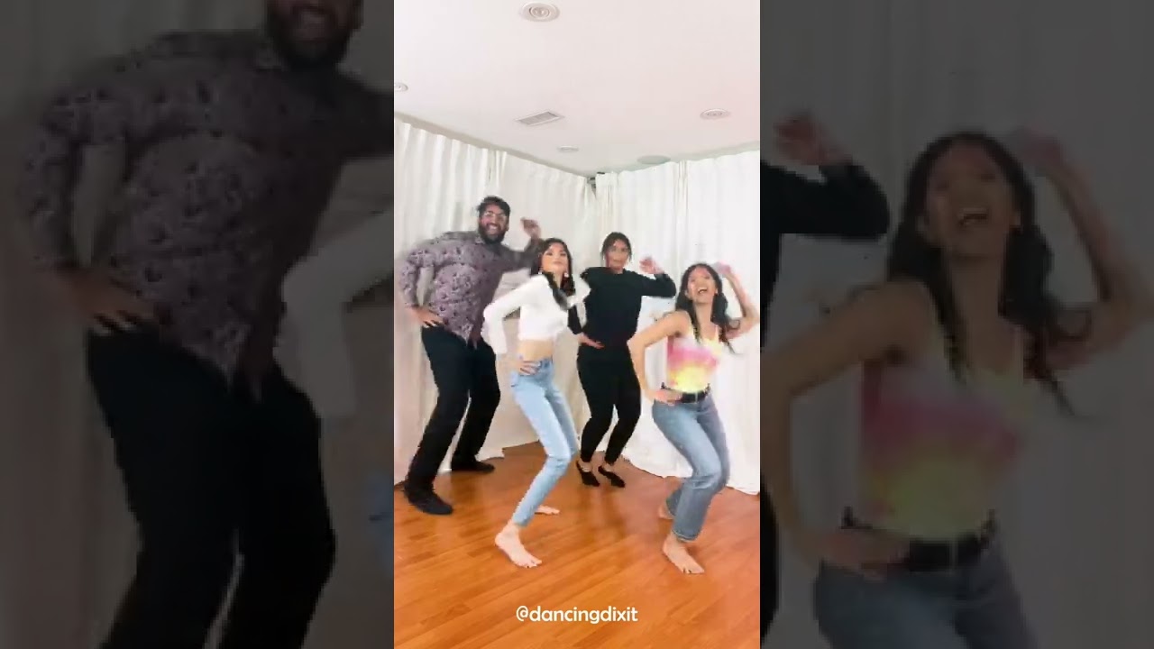 RANG LEKE KHELTE - Happy Holi! | Shweta Dixit | Bollywood Dance