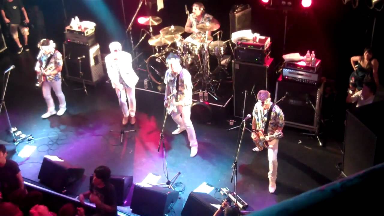 Me First and the Gimme Gimme's Hero Live Tokyo 2011
