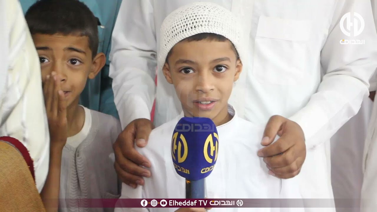 شاهد ... أجواء و تهاني صلاة عيد الأضحى بمسجد عمر عبد العزيز بالقنادسة بولاية بشار