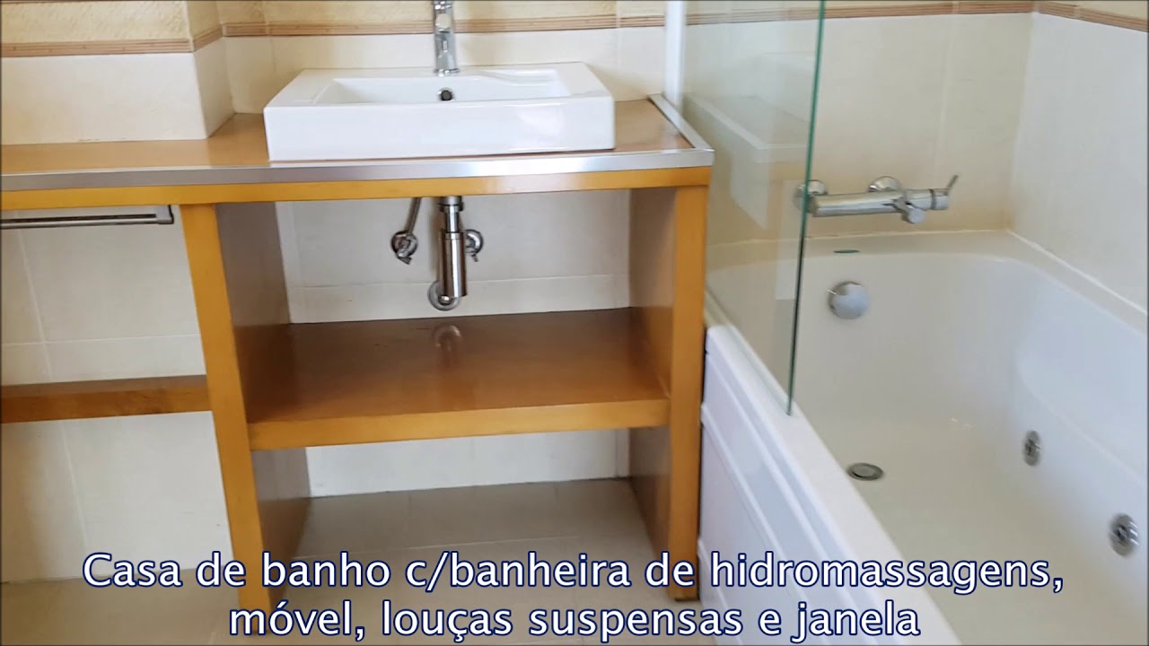 Vende-se Moradia Isolada T5 - Ref. 10517