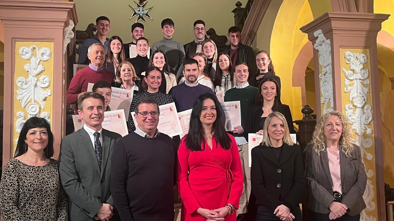 Entrega del premio del XXXII Certamen Nacional de Jota Ciudad de Huesca