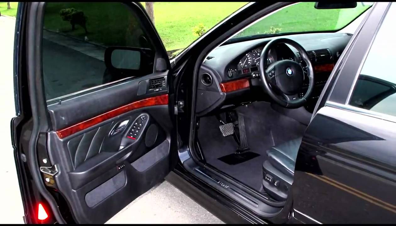 2001 BMW 525i