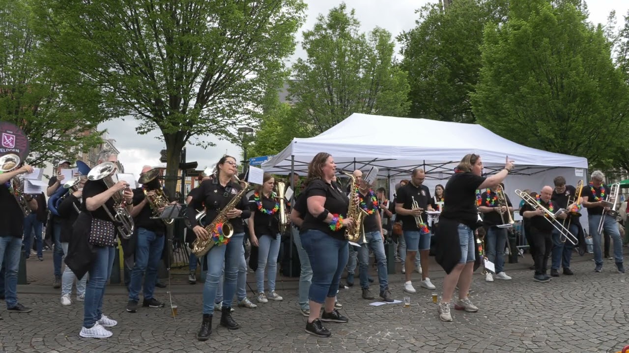 Weldoen door Vermaak Clinge  Hulster Dweildag 7 mei 2023 Hulst Zeeland NL