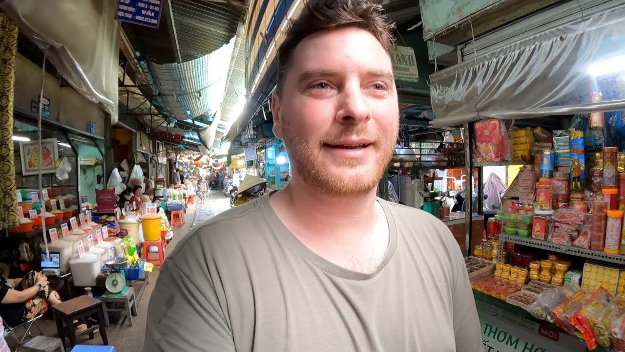 Good Morning Vietnam 27 | Real Life for an American Living in Saigon