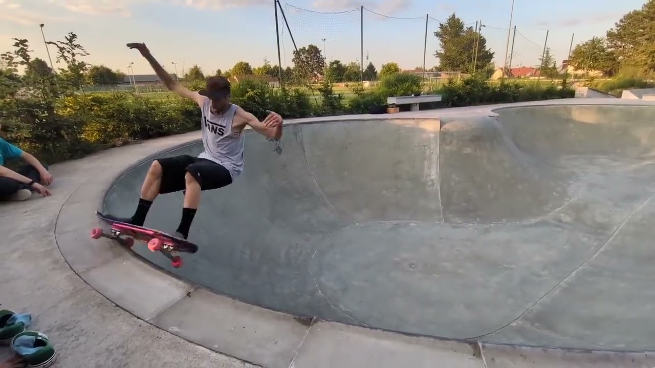 [Rampage_fanzine] Pour toi le jeune ! skateboarding vidéo amiens, été automne 2025