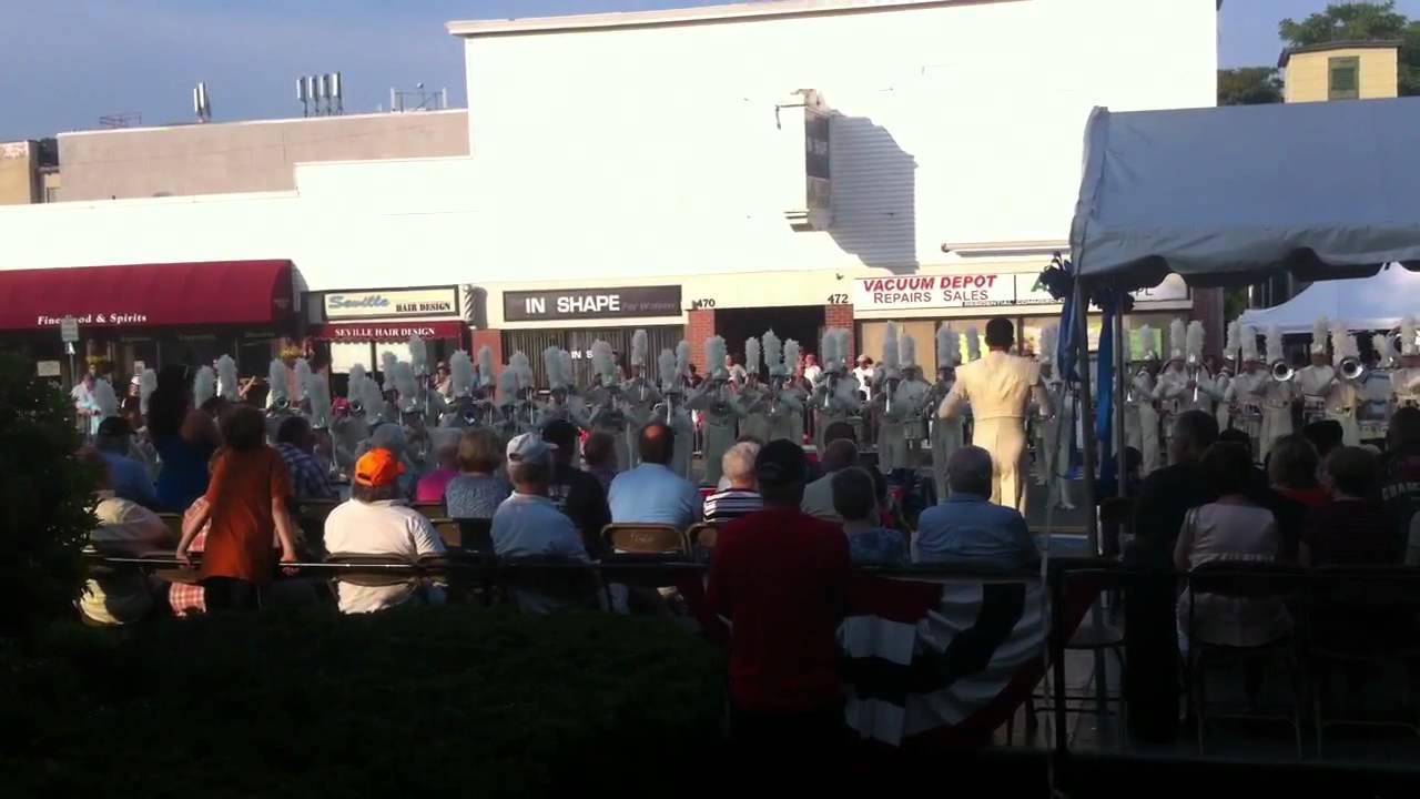 Carolina Crown Hornline 2012