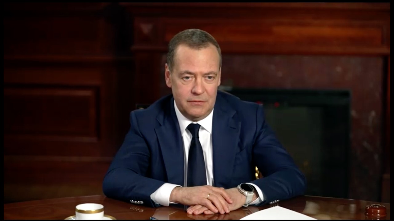 ❗️МЕДВЕДЕВ ВЫДАЛ ТАКОЕ! Безумное заявление Кремля уже обсуждают все / Новини.LIVE