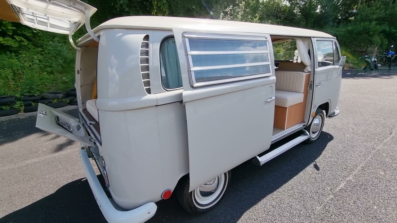 1968 VW Westfalia camper.