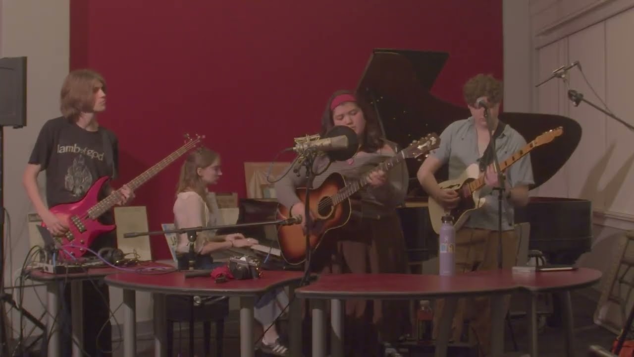 Pearl - Aisley and the Aces Tiny Desk Submission