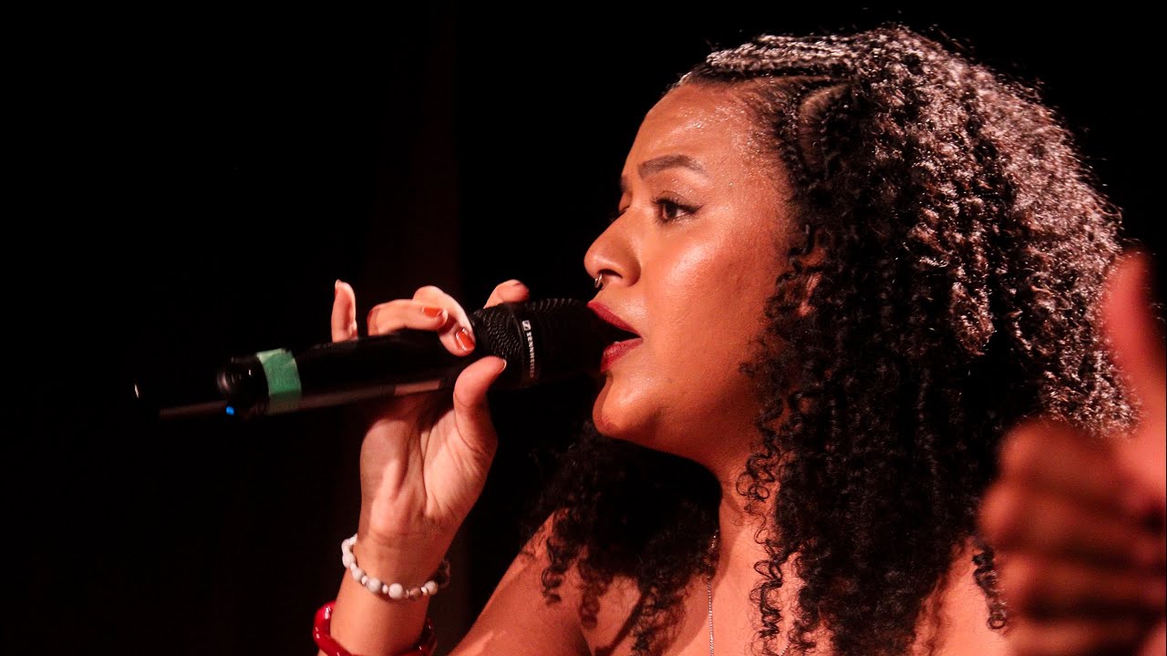 A Minha Amada na Beira do Cais - Marcela Souza canta Mestre Ferrugem