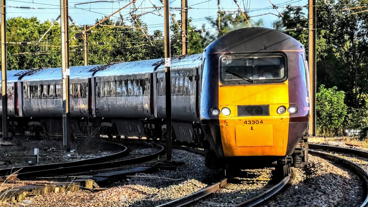 Sunny Morning Trainspotting at York, ECML | 13/09/2023