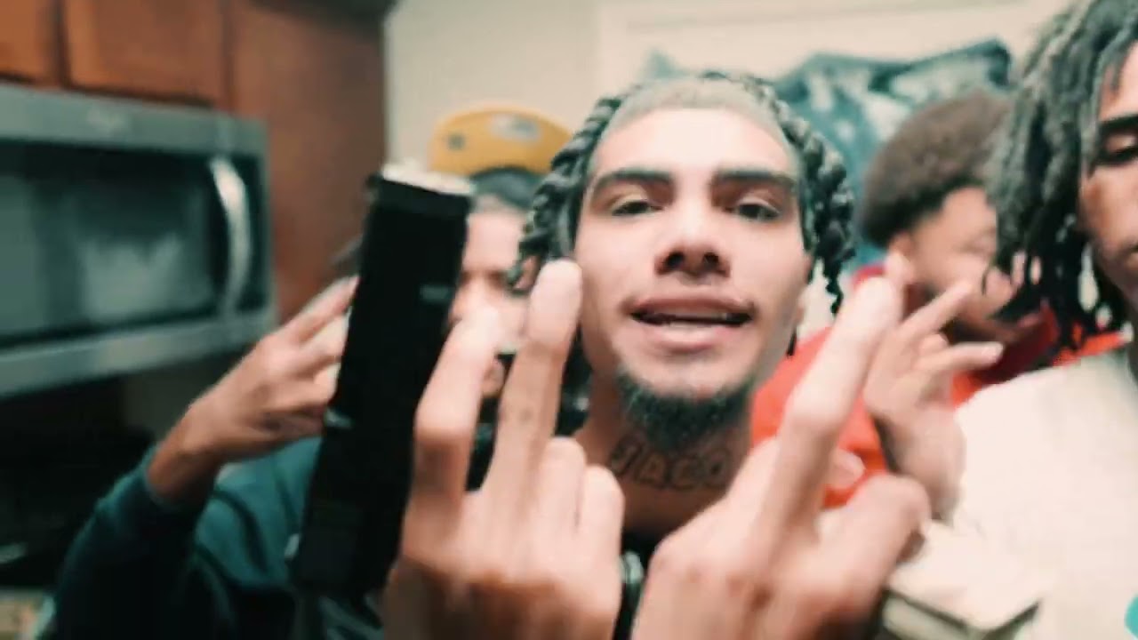 Trenchbaby Zayo - Kb Smokin (Official Video)