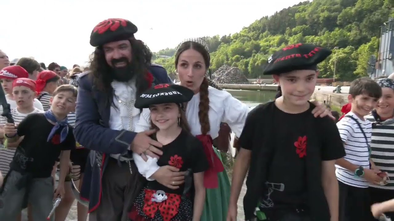 Zabarre Pirata eta Maria Labaien Lezora heldu dira Mendekosteak ospatzera