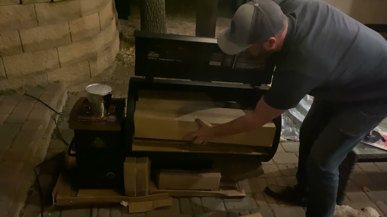 Pit boss onyx Savannah 1500 xl1 pellet grill unboxing