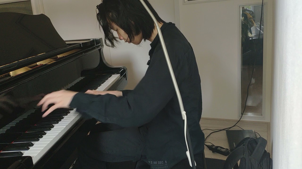 Renwei plays Ovation no.3 by R.D.Vandall