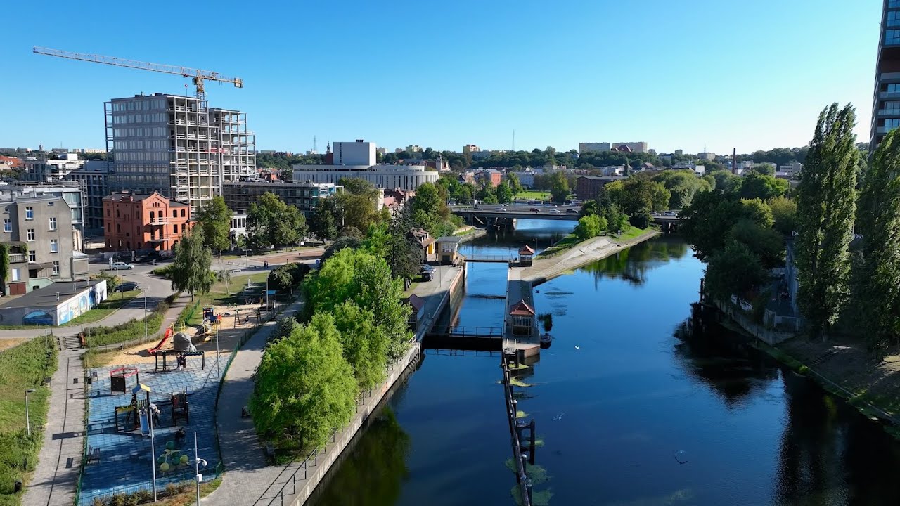 NOWY PORT - rzeka możliwości