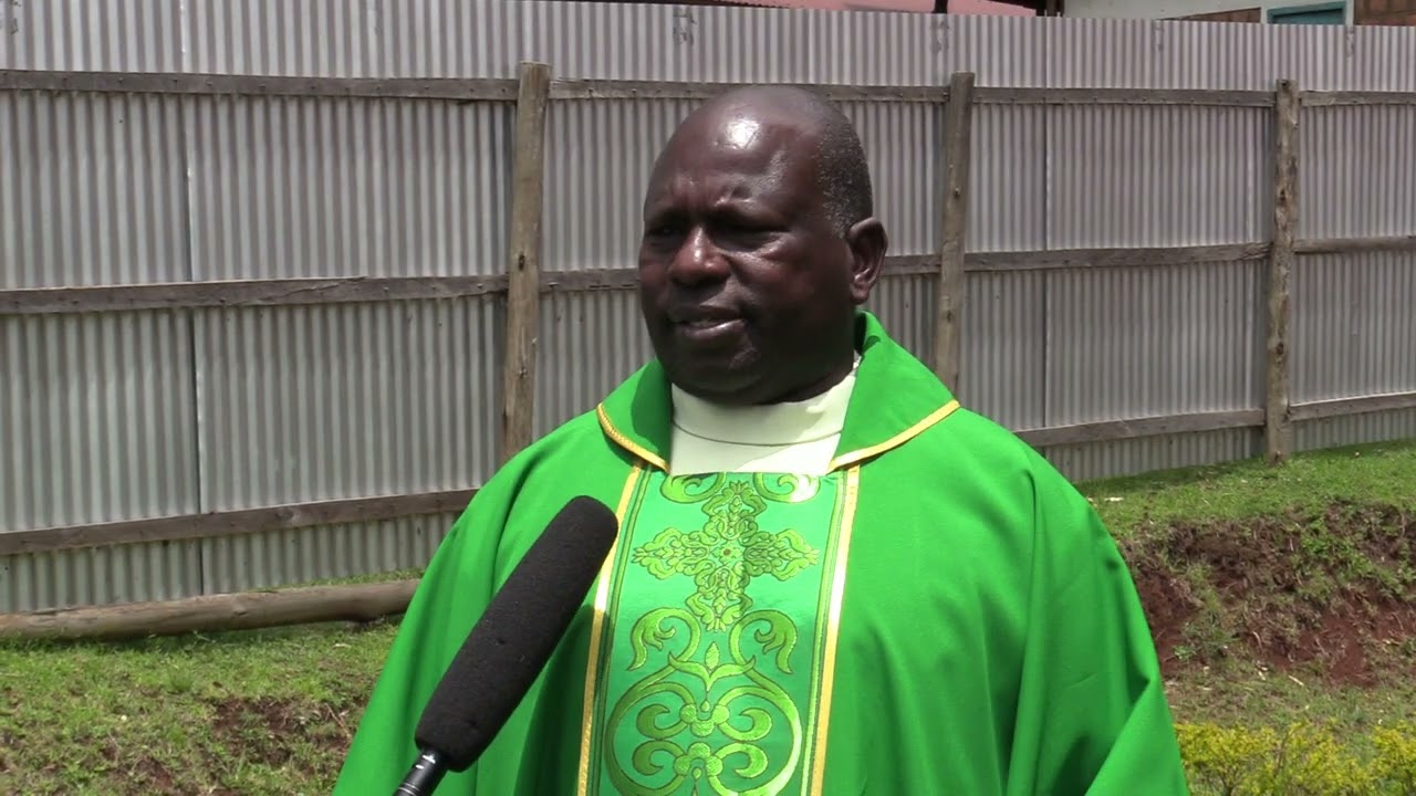 Uhuru Kenyatta should  stop engaging in active politics- Rev Ambrose kimutai Tonui 