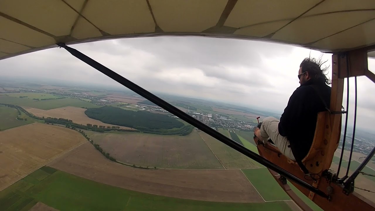 Fly VINTAGE - wooden Zlin-23 Honza glider: Pure Joy!) #vintagegliders #soaring #vintage #flying