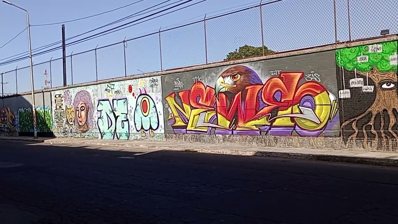 Grafitis en Puebla.