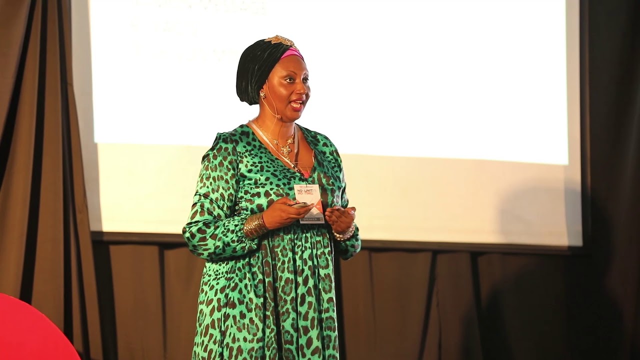 Savoir être soi | Nabou FALL | TEDxGrandBassam