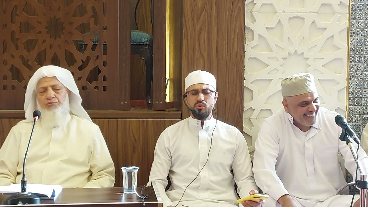 أناشيد: طلع البدر علينا - إن جبرتم كسر قلبي - عطفا أيا جيرة الحرم - يا سعد قوم - صلوا على هذا النبي