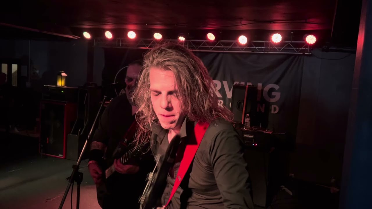 Blitzkid - Pretty in a Casket