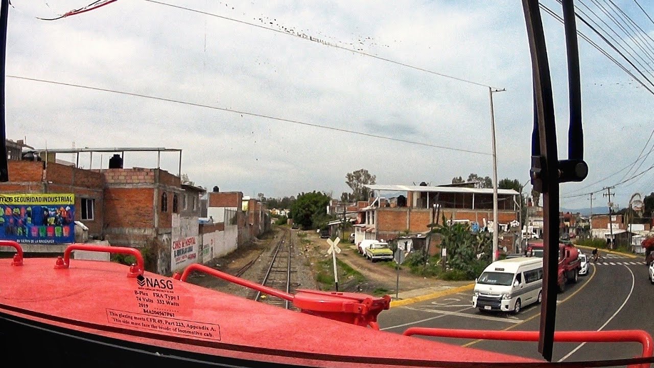 😃KCSM Morelia Nos vamos a virar con 4 locomotoras juntas Cab ride