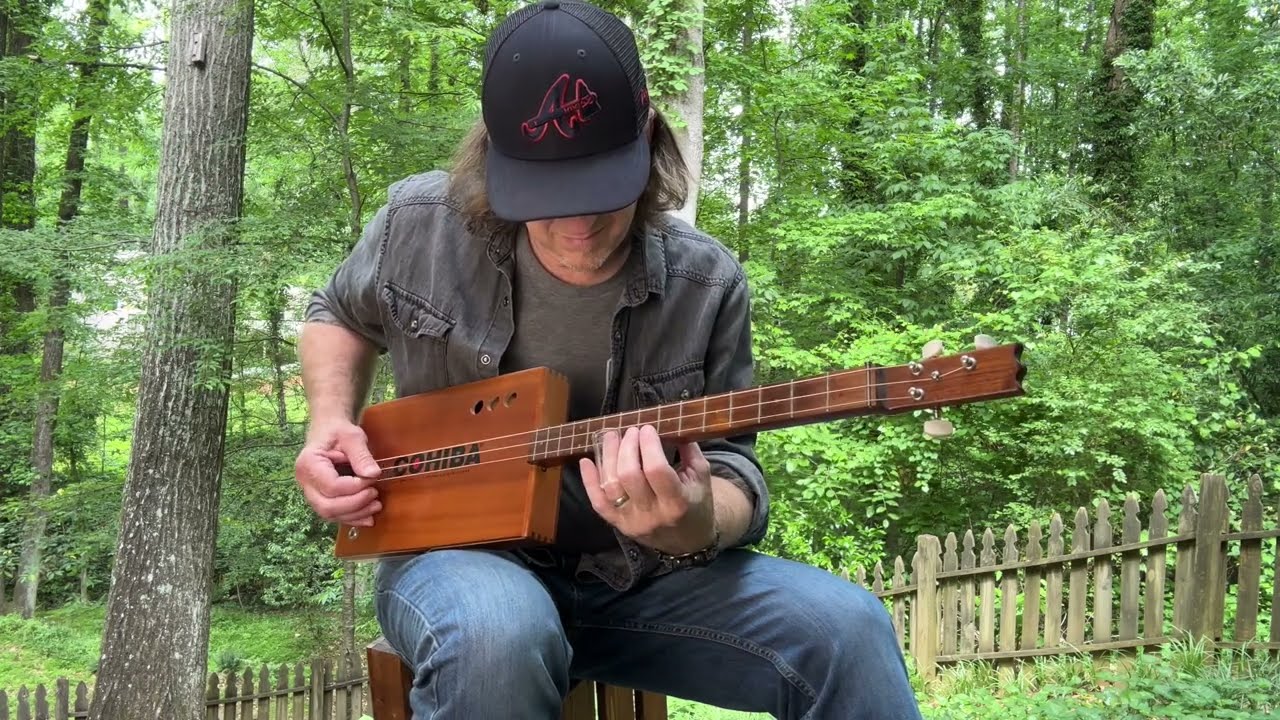 Acoustic Cigar Box Guitar Slide Jam on a Thursday Afternoon with Mike Snowden of Snowden Guitars