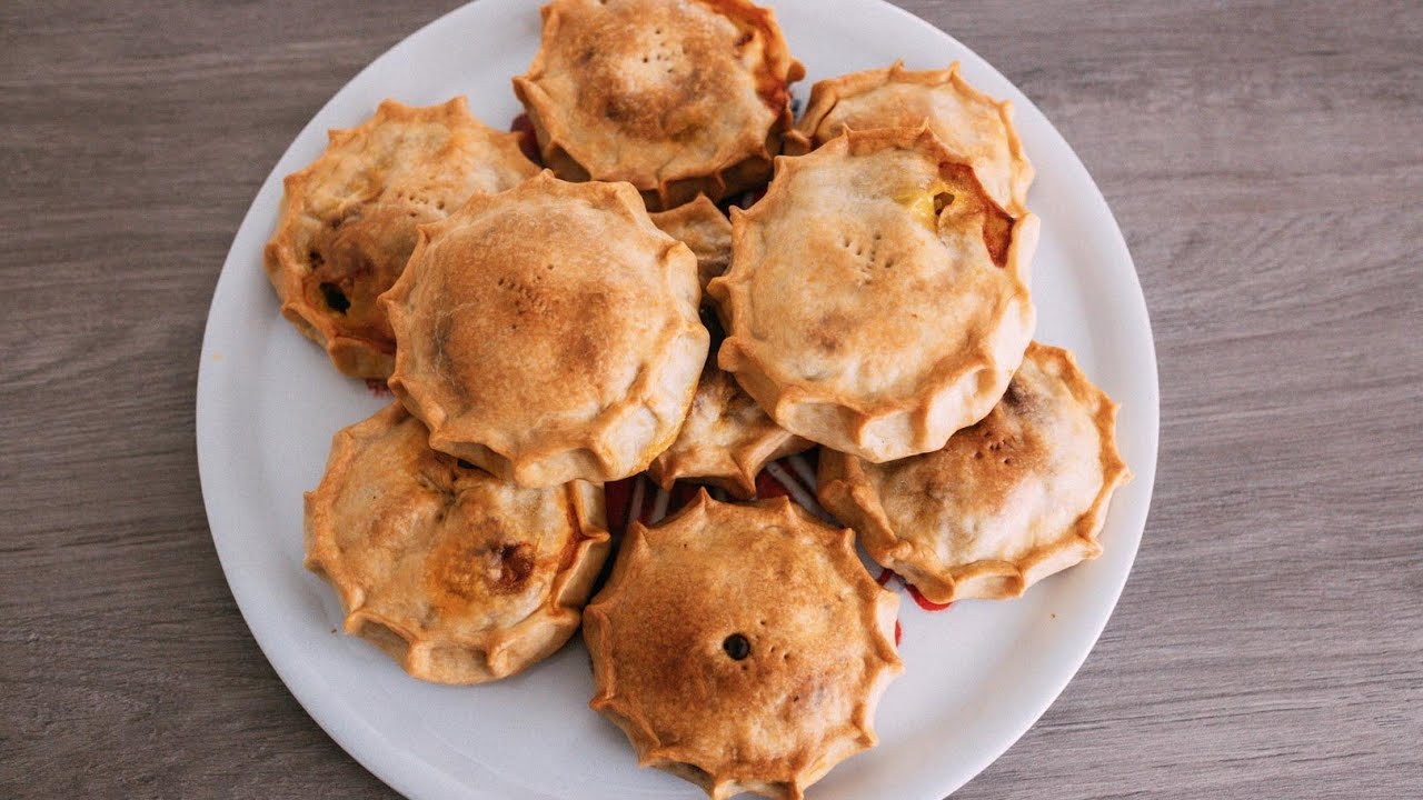 Empanadas Mallorquinas de CARNE Y GUISANTES (SIN MANTECA DE CERDO)
