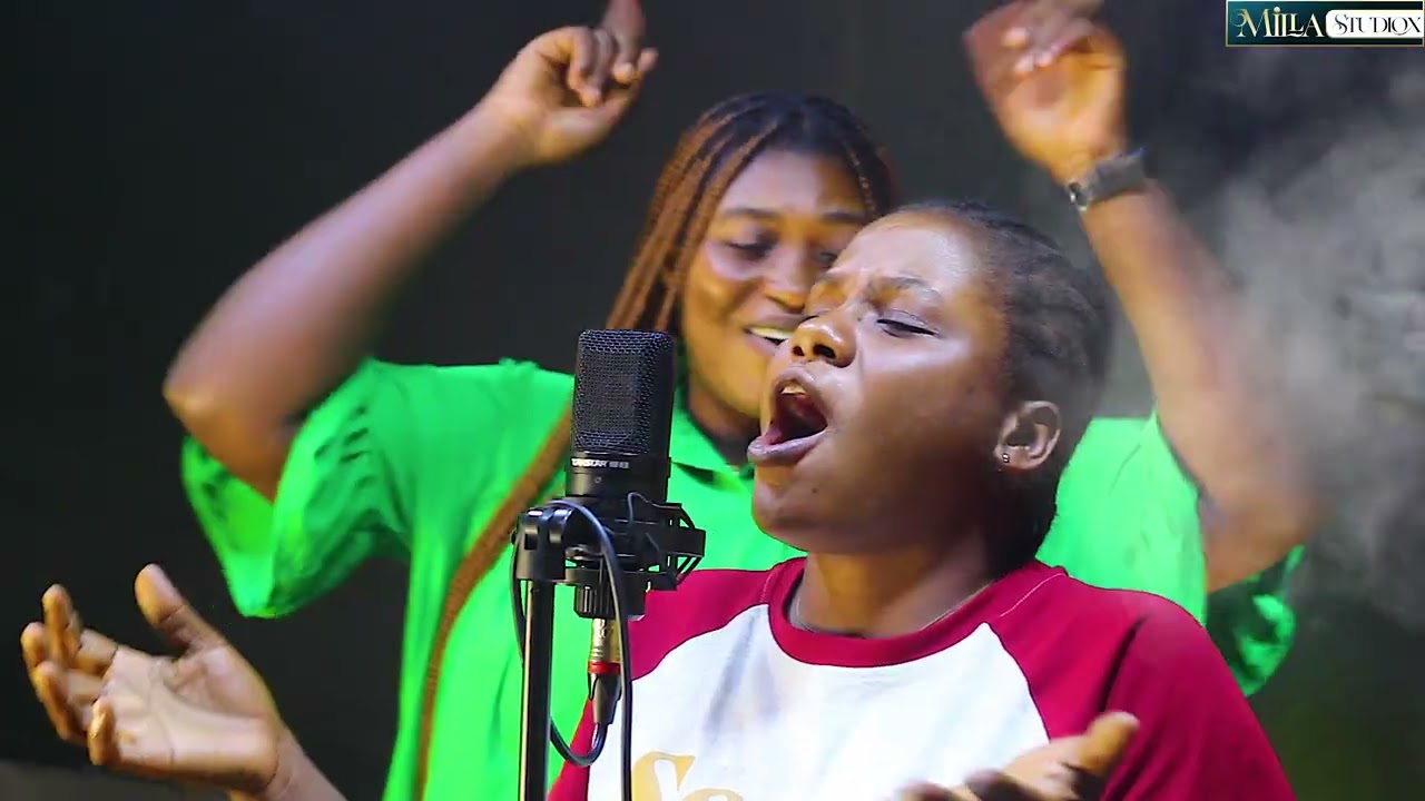 WOOOW FLORENCE OBINIM WILL BE HAPPY TO SEE OHEMAA FRANCA AND GOLDEN TRACY SINGING HER FAVORITE SONG🥰