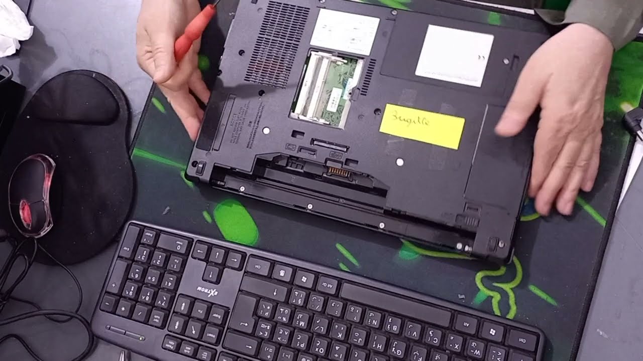 fujitsu lifebook e544 no power no affichage disassembly bios update