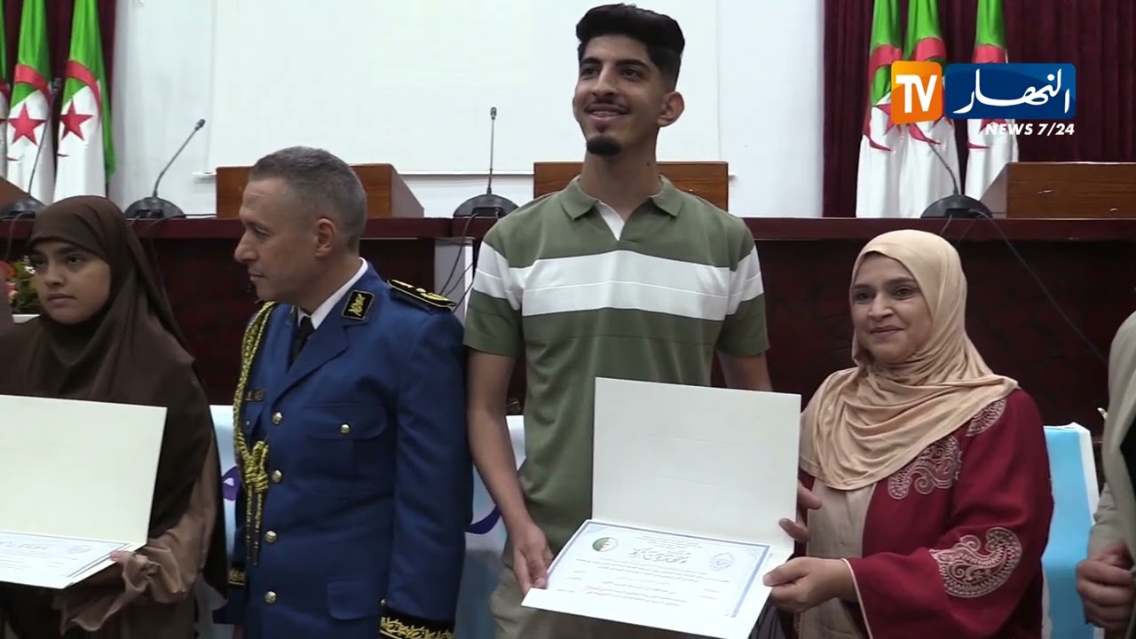غرداية : تقليد الرتب بمناسبة اليوم الوطني للشرطة