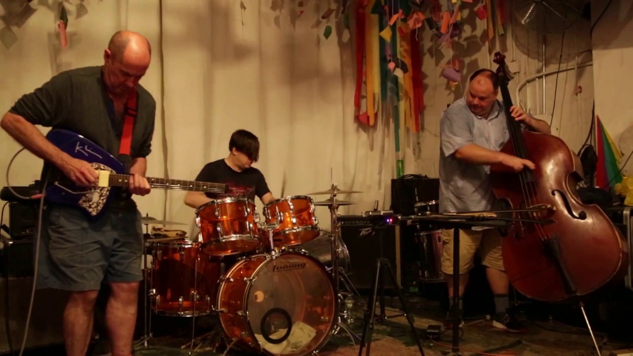 Plane Crash (Henry Kaiser, Damon Smith, Weasel Walter) - at Noise Workshop, Brooklyn - July 14 2017
