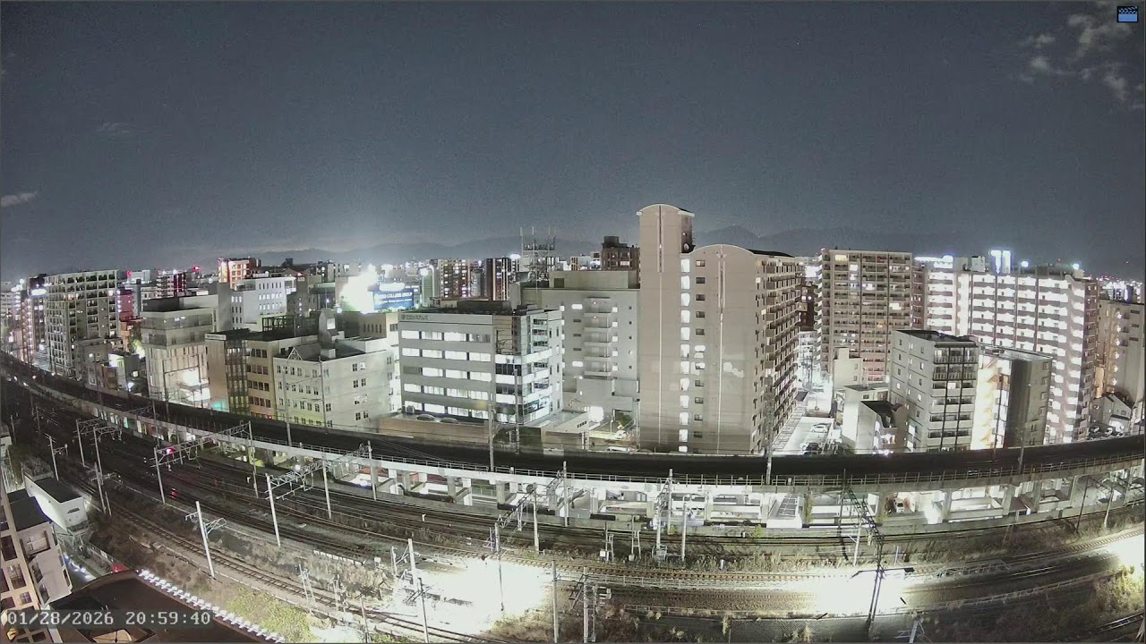 Live Cam: Hakata Station, Fukuoka, JP｜Shinkansen & JR Lines｜Weather Updates｜A View of the Winter Sky