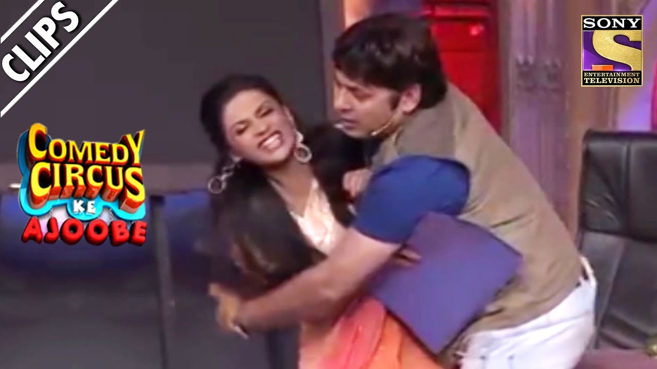 Sudesh Hits On His Teacher Purbi | Comedy Circus Ke Ajoobe