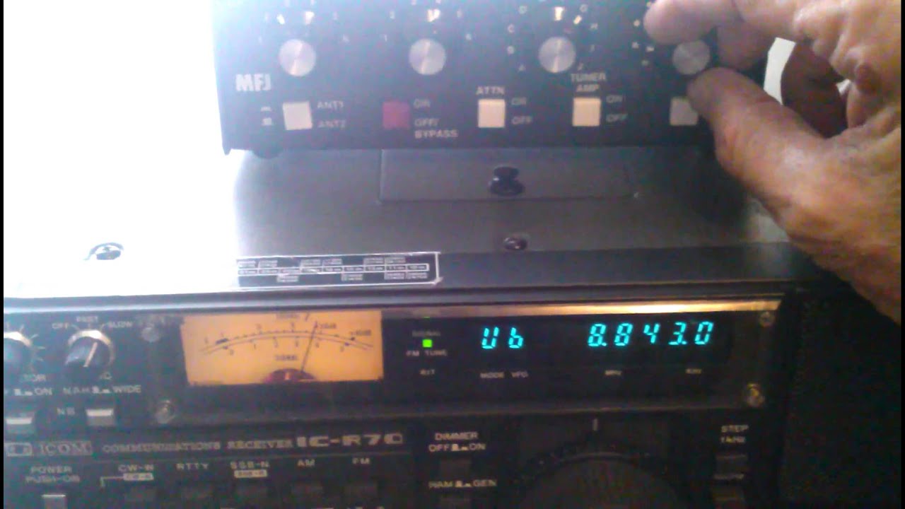 ICOM R70 / MFJ TUNER