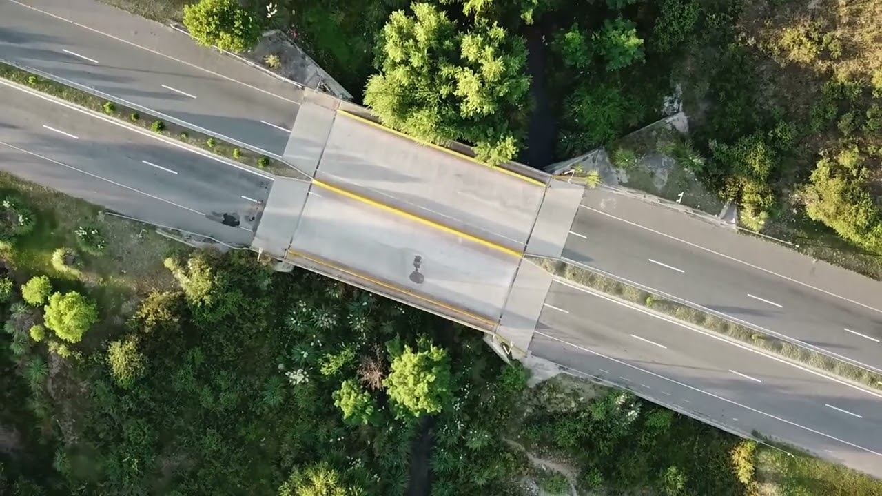 Km 17 de la RP9: puente sobre el arroyo Los Puquios