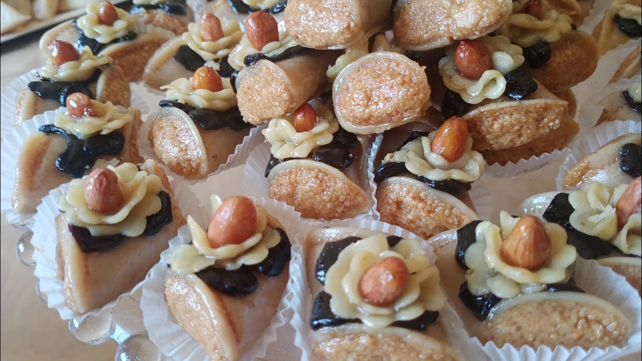 حلوة بعقدة كاوكاو مذاق رائع ،،😋👌