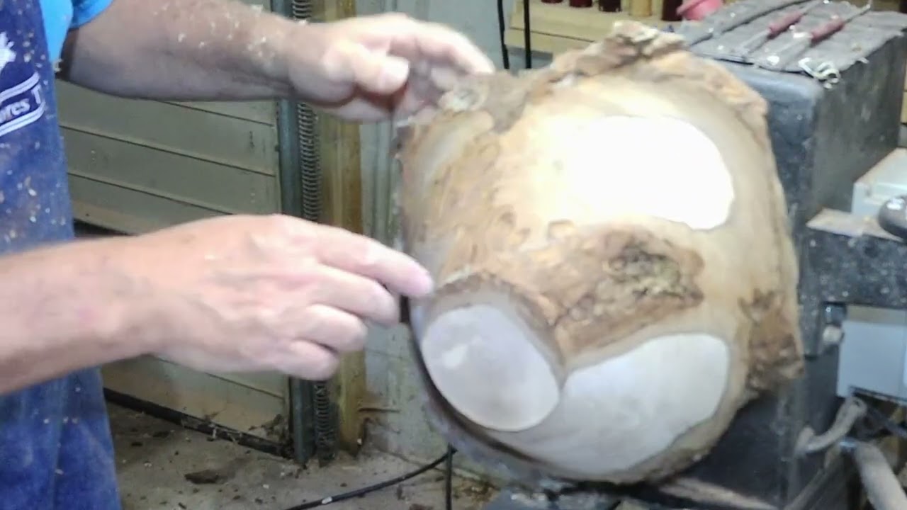 Turning a Pecan Burl Bowl
