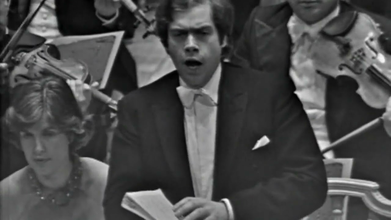 Handel 1742 Messiah Oratorio HWV 56  Sir Neville Marriner RTVE