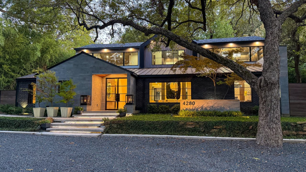 LUXURIOUS DARK MOODY MANSION TOUR IN DALLAS TEXAS!